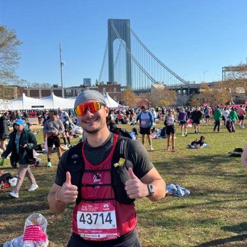 Thumb up for this runner